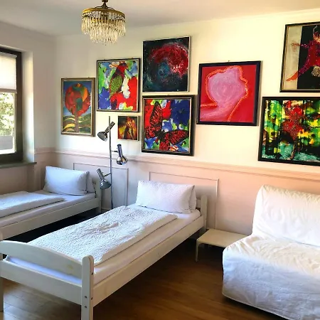 Daglfing Bed & Breakfast München